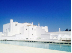 Гостиница Masseria Le Carrube  Остуни